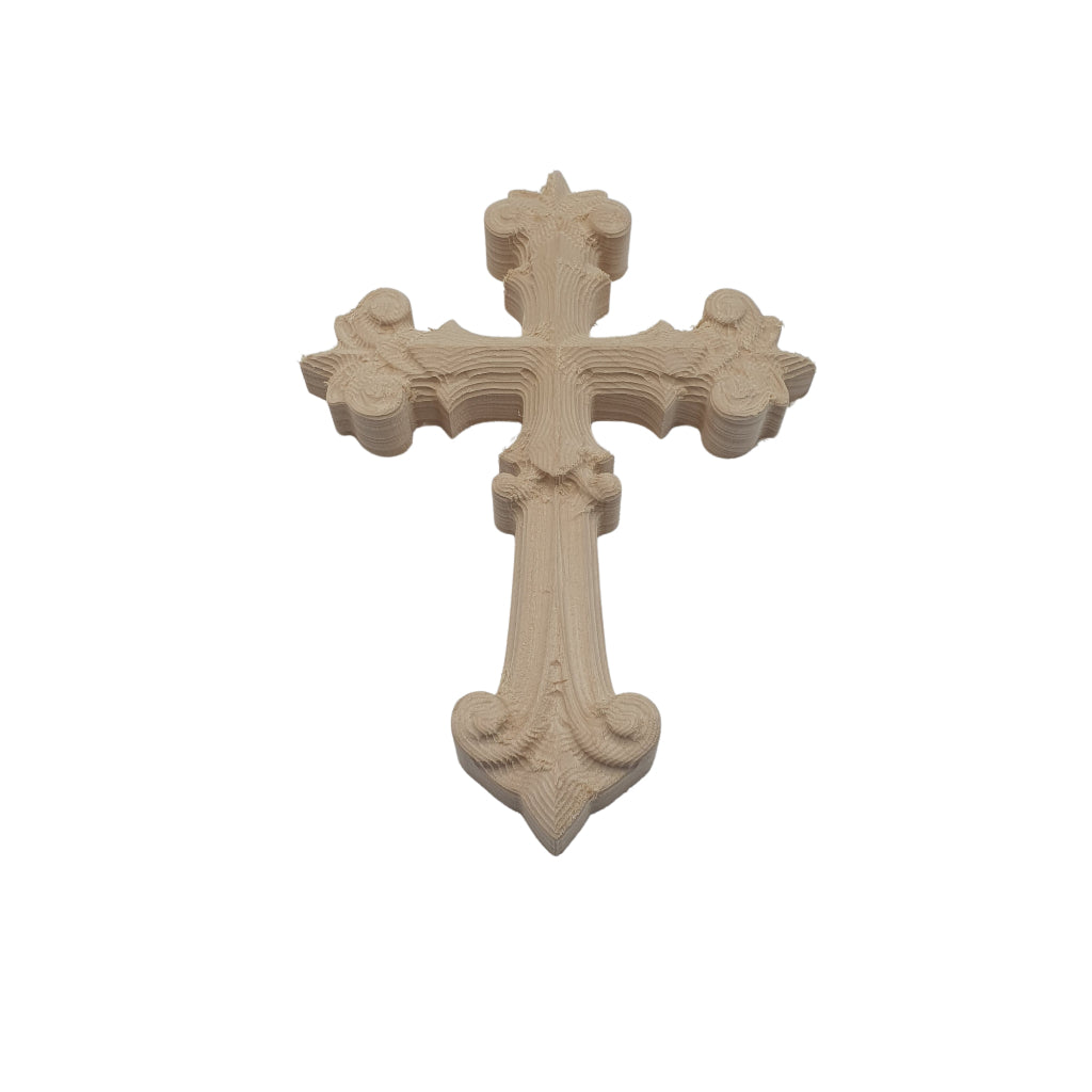 Croce grezza intagliata con decorazioni