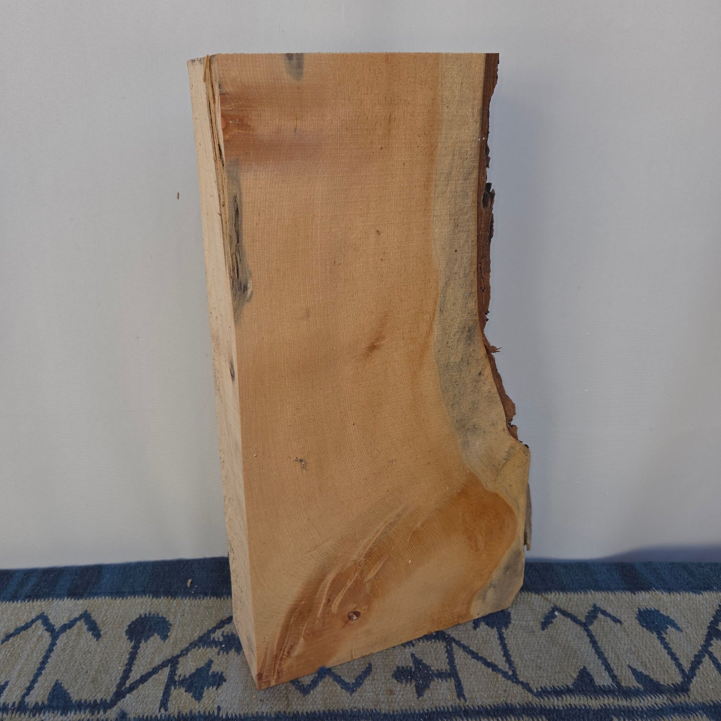 Zirbenblock – Einzelstück (46 × 23 × 8 cm)