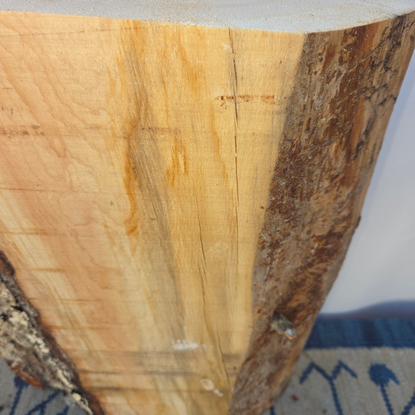 Zirbenblock – Einzelstück (46 × 25 × 7 cm)