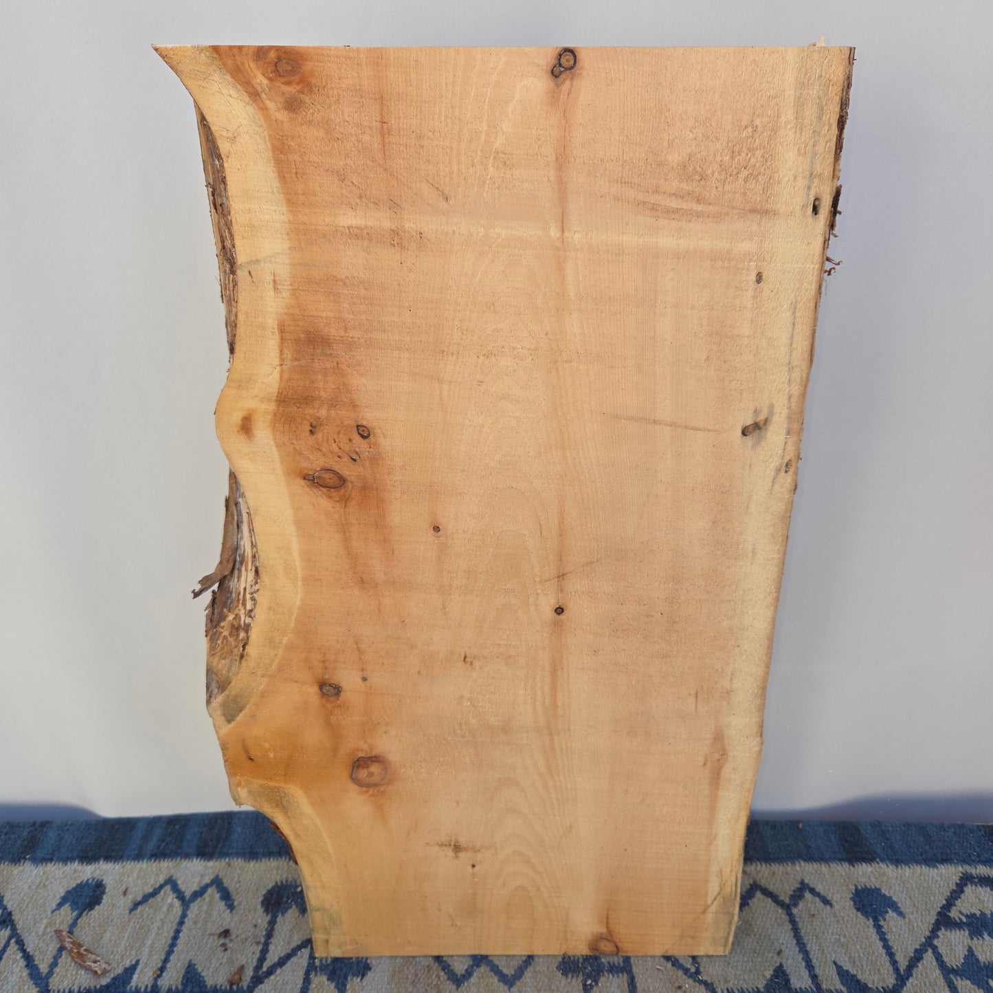 Zirbenblock – Einzelstück (60 × 33 × 7 cm)