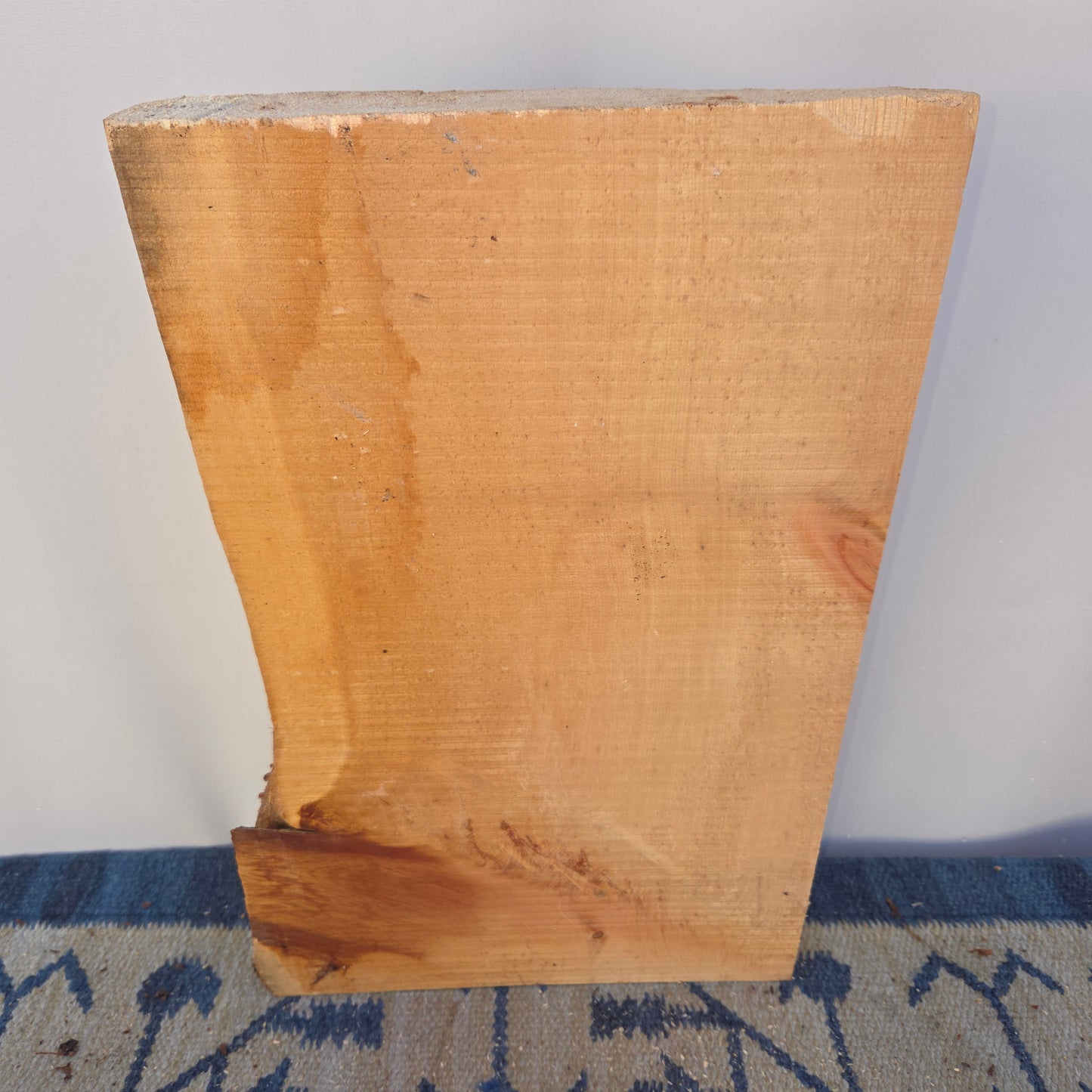 Zirbenblock – Einzelstück (40 × 25 × 5 cm)