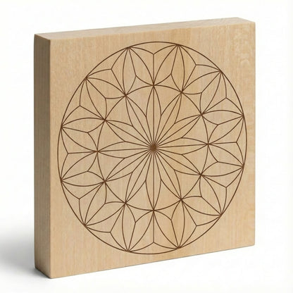 Kerbschnitzrohling 12 x 12 cm mit Muster