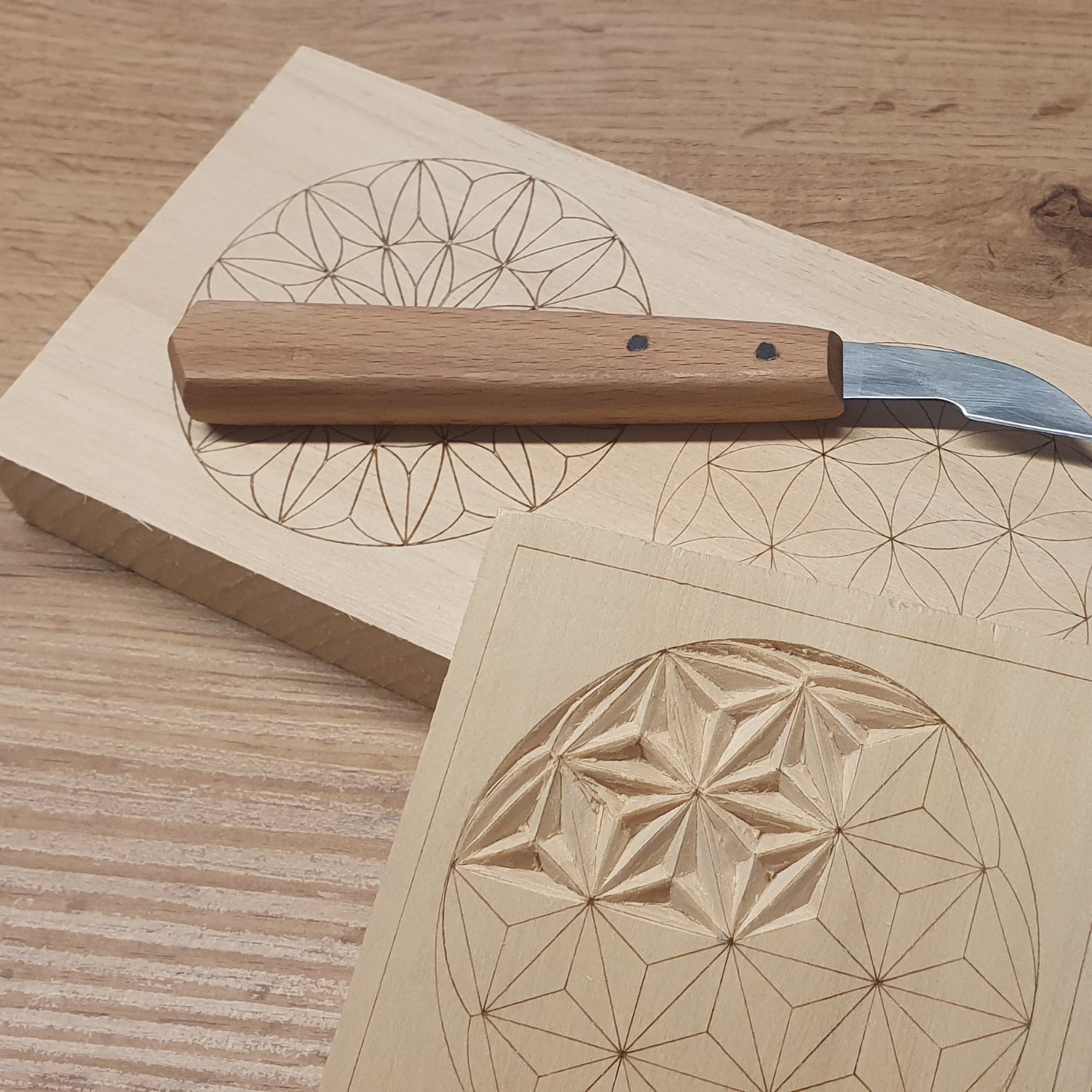 Chip carving blank 20 cm - with patterns for chip carving