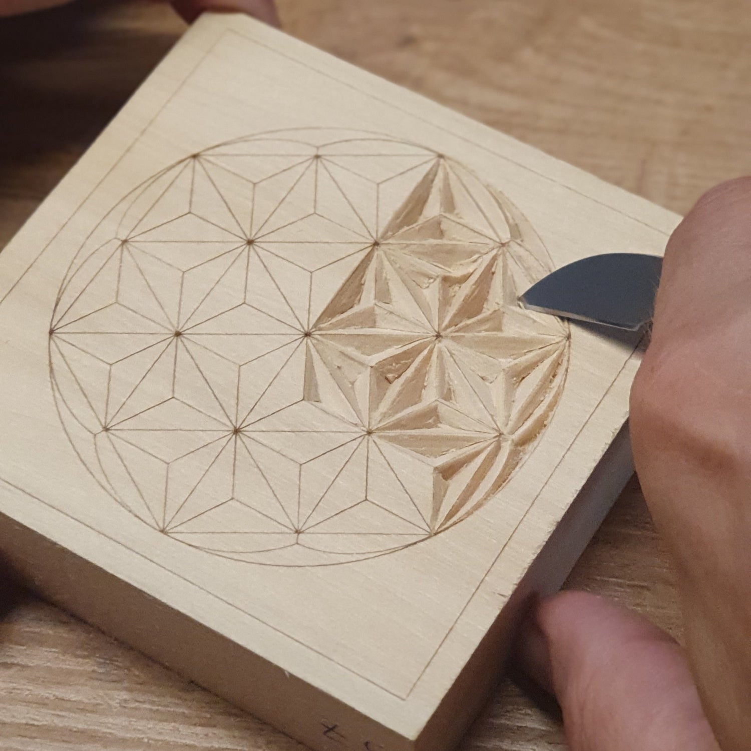 Tavola da intaglio in legno di tiglio 20 cm x 10 cm x 2,5 cm