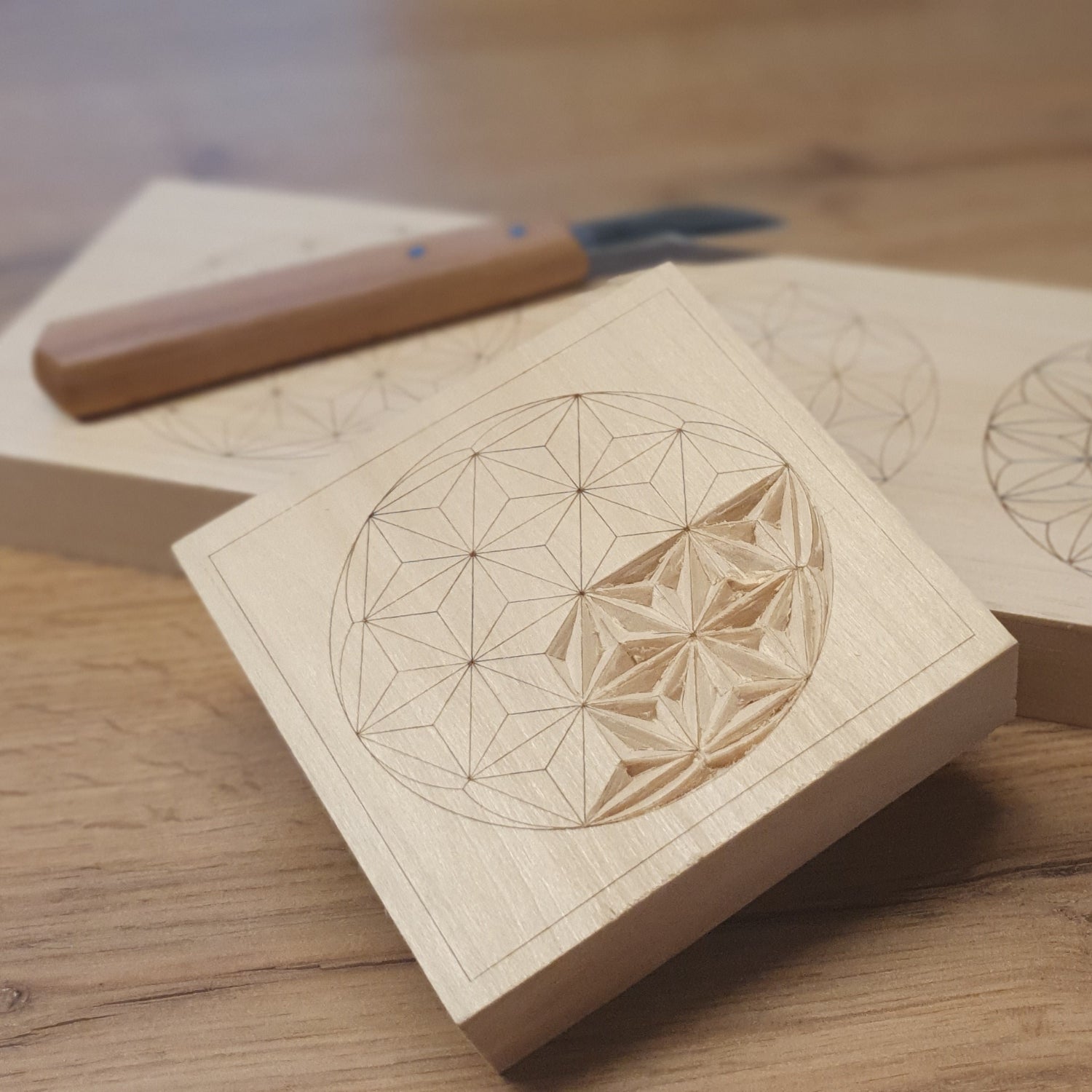 Chip carving blank 20 cm - with patterns for chip carving