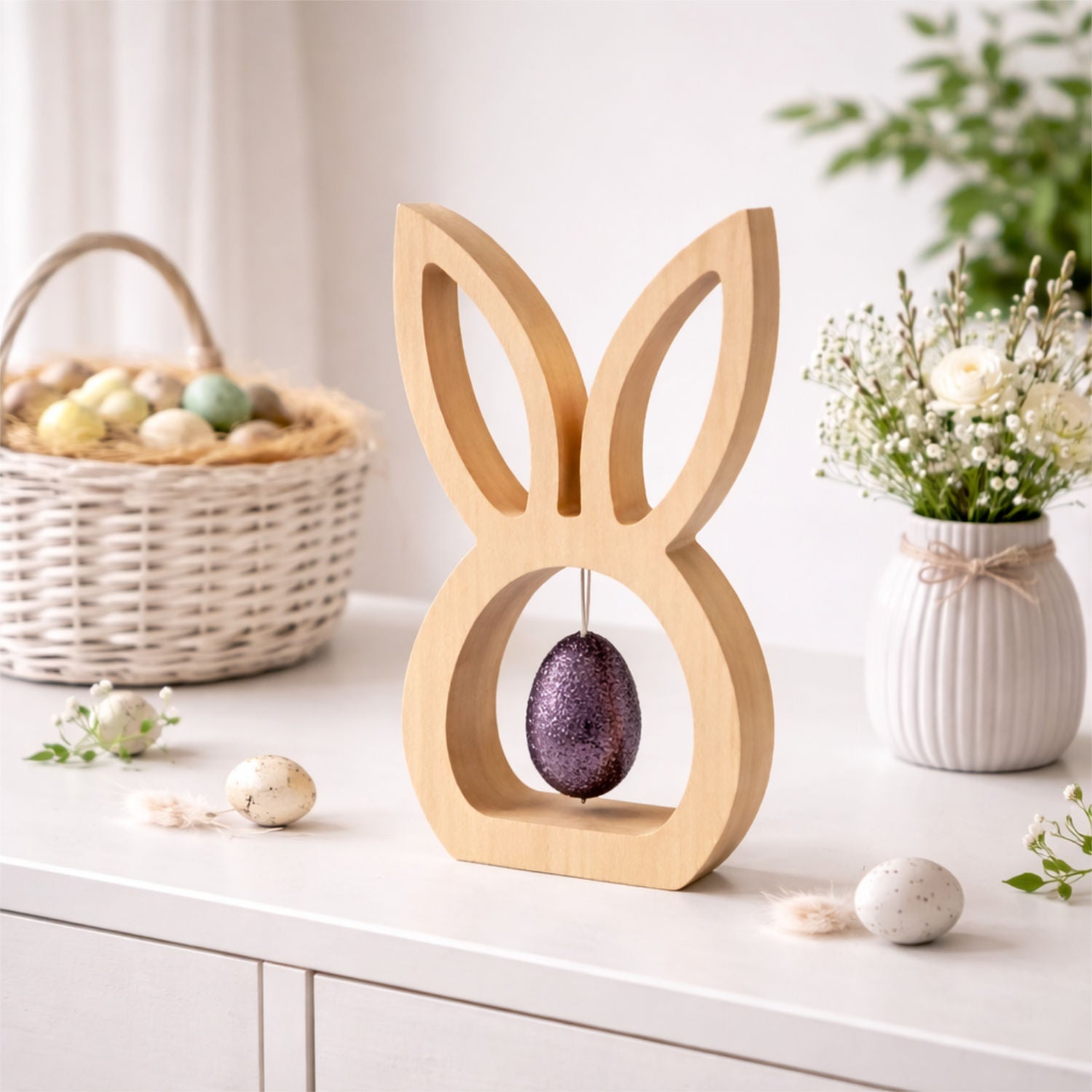 Coniglio in legno di pino cembro, 30 cm