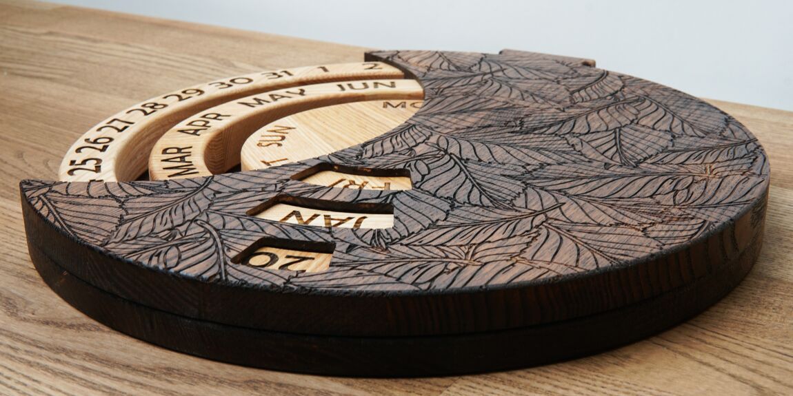 Tischkalender aus Holz Natürlicher Eschenholzblock - EdpaS