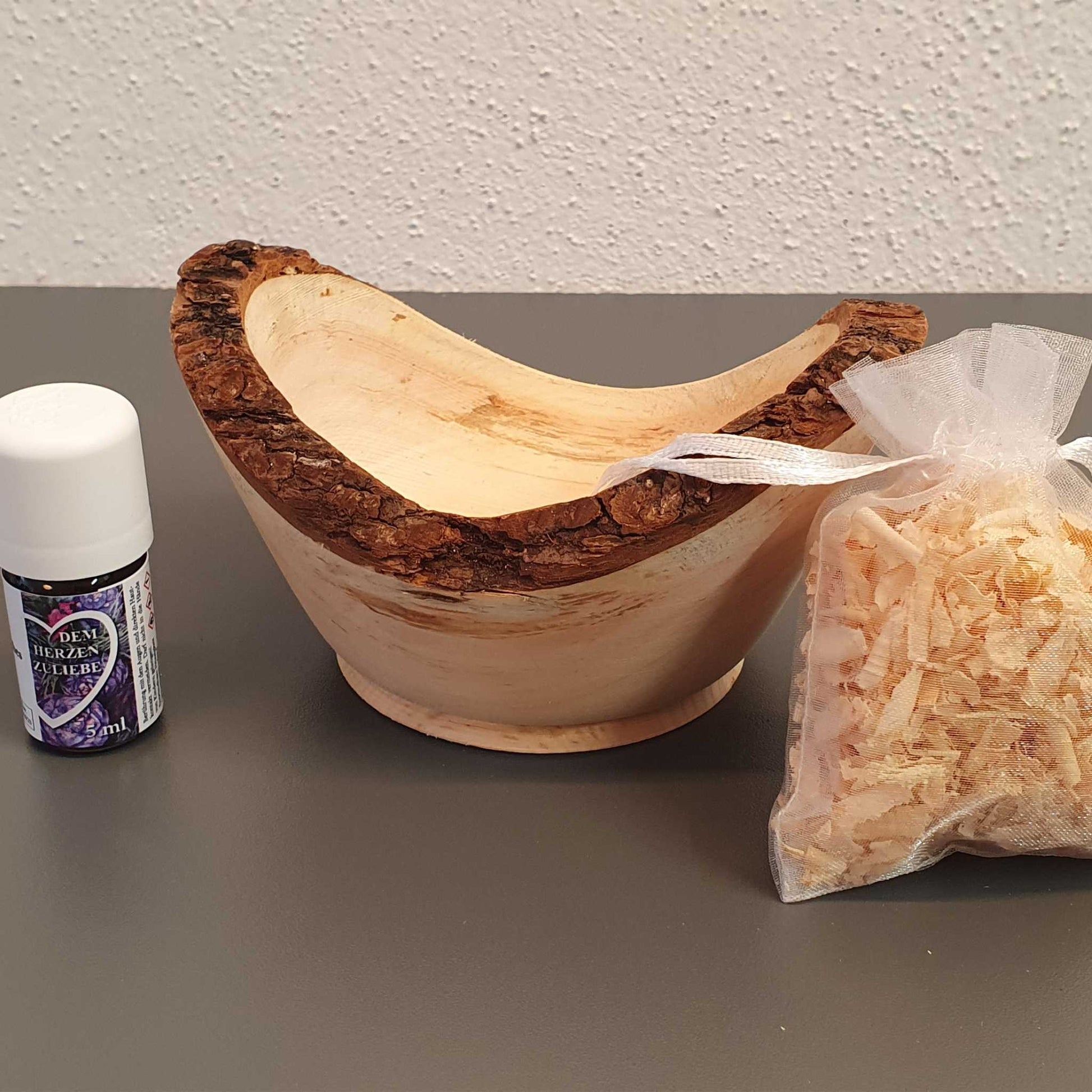 Zirbenholz Schüssel gedrechselt mit Zirbenspänen inkl. 5ml 100% naturreines ätherisches Zirbenöl - EdpaS